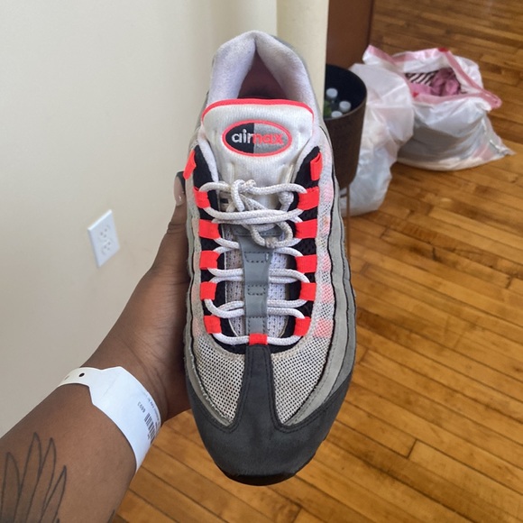 Nike Air Max - Picture 4 of 4